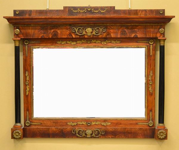 Specchiera, Impero, entro cornice lastronata in radica  - Asta GIOIELLI, ARREDI D'ANTIQUARIATO, DIPINTI E SCULTURE - Poggio Bracciolini Casa d'Aste