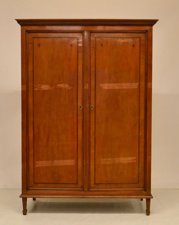 Armadio, inizi sec. XX,  - Asta GIOIELLI, ARREDI D'ANTIQUARIATO, DIPINTI E SCULTURE - Poggio Bracciolini Casa d'Aste
