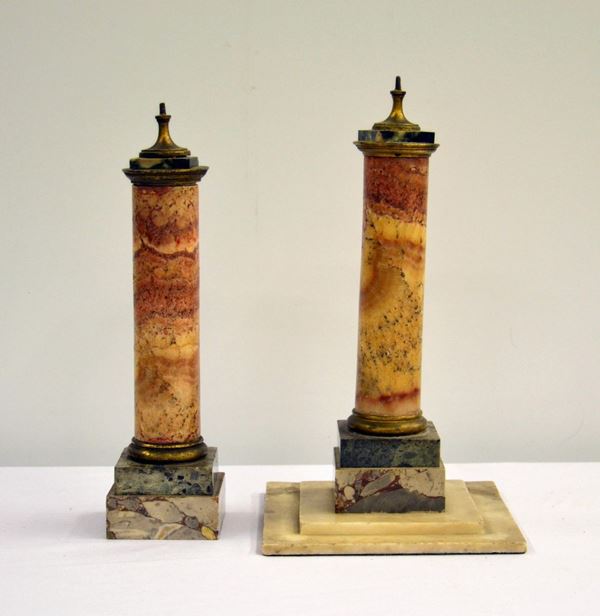 Due obelischi, sec. XX,  - Asta GIOIELLI, ARREDI D'ANTIQUARIATO, DIPINTI E SCULTURE - Poggio Bracciolini Casa d'Aste