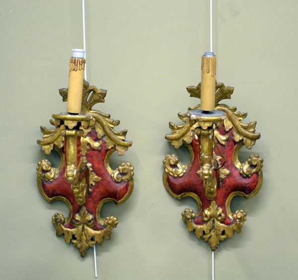 Due applique, fine sec. XVIII,