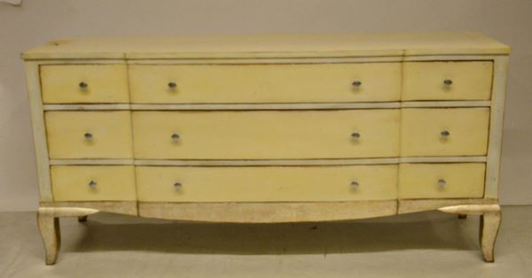 Cassettone, anni '90, in legno laccato