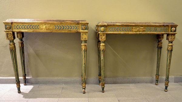 Due consolle, Luigi XVI, in legno laccato e  - Asta GIOIELLI, ARREDI D'ANTIQUARIATO, DIPINTI E SCULTURE - Poggio Bracciolini Casa d'Aste