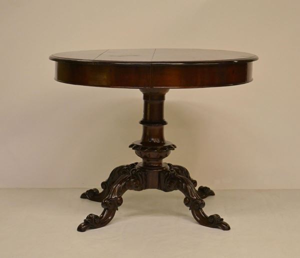 Tavolo, Inghilterra, inizi sec. XX,  - Asta GIOIELLI, ARREDI D'ANTIQUARIATO, DIPINTI E SCULTURE - Poggio Bracciolini Casa d'Aste