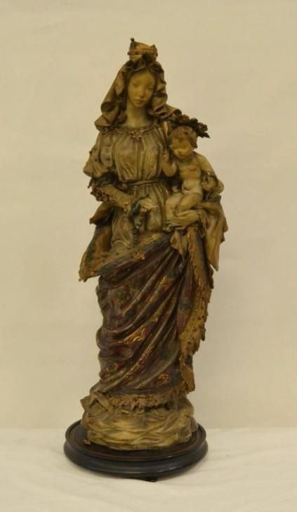 Scultura, sec. XIX, in terracotta smaltata, MADONNA CON BAMBINO, base in&nbsp;&nbsp;
