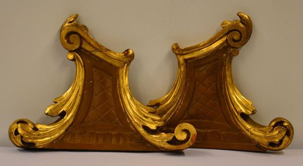 Due fregi, sec. XIX, in legno laccato e intagliato a motivi vegetali, cm 45x34&nbsp;&nbsp;&nbsp;&nbsp;&nbsp;&nbsp;&nbsp;&nbsp;&nbsp;&nbsp;&nbsp;&nbsp;&nbsp;&nbsp;&nbsp;&nbsp;&nbsp;&nbsp;&nbsp;&nbsp;&nbsp;&nbsp;&nbsp;&nbsp;&nbsp;&nbsp;&nbsp;&nbsp;&nbsp;&nbsp;&nbsp;&nbsp;&nbsp;&nbsp;&nbsp;&nbsp;&nbsp;&nbsp;&nbsp;&nbsp;&nbsp;&nbsp;&nbsp;&nbsp;