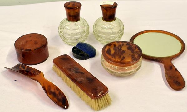 Set da toilette&nbsp;&nbsp;&nbsp;&nbsp;&nbsp;&nbsp;&nbsp;&nbsp;&nbsp;&nbsp;&nbsp;&nbsp;&nbsp;&nbsp;&nbsp;&nbsp;&nbsp;&nbsp;&nbsp;&nbsp;&nbsp;&nbsp;&nbsp;&nbsp;&nbsp;&nbsp;&nbsp;&nbsp;&nbsp;&nbsp;&nbsp;&nbsp;&nbsp;&nbsp;&nbsp;&nbsp;&nbsp;&nbsp;&nbsp;&nbsp;&nbsp;&nbsp;&nbsp;&nbsp;&nbsp;&nbsp;&nbsp;&nbsp;&nbsp;&nbsp;&nbsp;&nbsp;&nbsp;&nbsp;&nbsp;&nbsp;&nbsp;&nbsp;&nbsp;