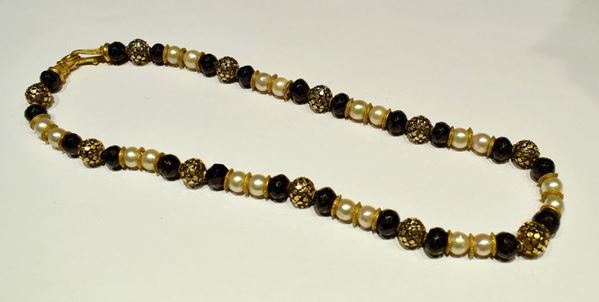 COLLANA, IN ORO GIALLO,PERLE E GRANATI&nbsp;&nbsp;&nbsp;&nbsp;&nbsp;&nbsp;&nbsp;&nbsp;&nbsp;&nbsp;&nbsp;&nbsp;&nbsp;&nbsp;&nbsp;&nbsp;&nbsp;&nbsp;&nbsp;&nbsp;&nbsp;&nbsp;&nbsp;&nbsp;&nbsp;&nbsp;&nbsp;&nbsp;&nbsp;&nbsp;&nbsp;&nbsp;&nbsp;&nbsp;&nbsp;&nbsp;