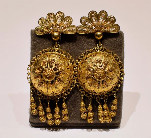 COPPIA SPILLE, IN ORO GIALLO  - Asta GIOIELLI, SCULTURE, DIPINTI, ARREDI E OGGETTI D'ARTE - Poggio Bracciolini Casa d'Aste