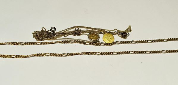 LOTTO COMPOSTO TRA COLLANE E MEDAGLIETTE , IN ORO  - Asta GIOIELLI, SCULTURE, DIPINTI, ARREDI E OGGETTI D'ARTE - Poggio Bracciolini Casa d'Aste
