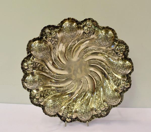 CENTROTAVOLA , MILANO INIZI SEC XX  - Asta GIOIELLI, SCULTURE, DIPINTI, ARREDI E OGGETTI D'ARTE - Poggio Bracciolini Casa d'Aste