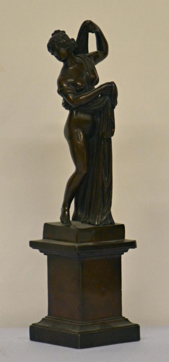 Scultura, sec. XX, in rame, raffigurante