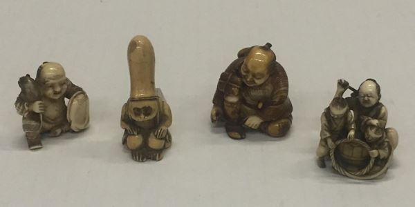 Quattro Netzuke in avorio, Giappone, sec. XIX  - Asta GIOIELLI, SCULTURE, DIPINTI, ARREDI E OGGETTI D'ARTE - Poggio Bracciolini Casa d'Aste