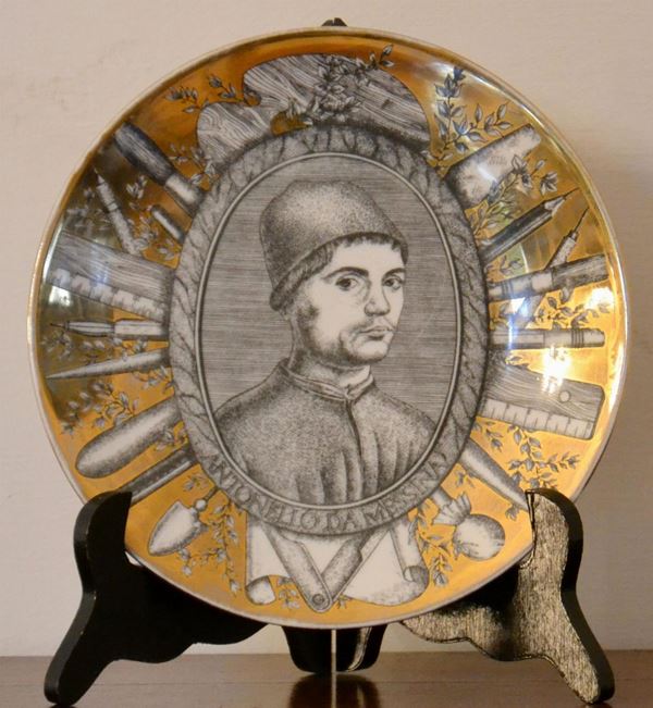 Piatto, manifattura Fornasetti, sec. XX,  - Asta GIOIELLI, SCULTURE, DIPINTI, ARREDI E OGGETTI D'ARTE - Poggio Bracciolini Casa d'Aste