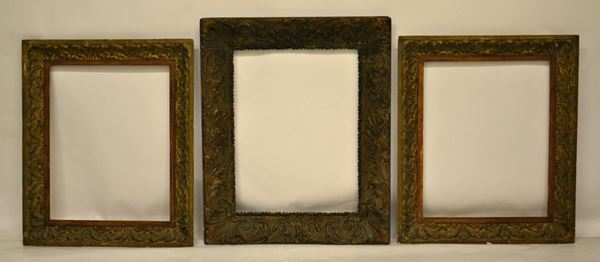 Tre cornici, inizi sec. XX, in legno e pastiglia,