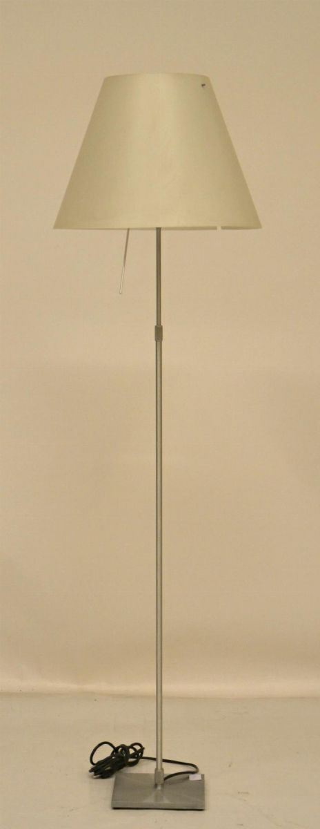 Lampada da terra, modello Costanza,