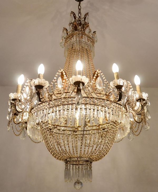 Lumiera a paniere, inizi sec. XX, in metallo dorato,