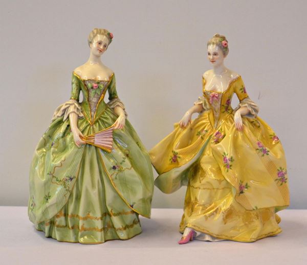 Coppia di sculture, sec. XX, in ceramica,