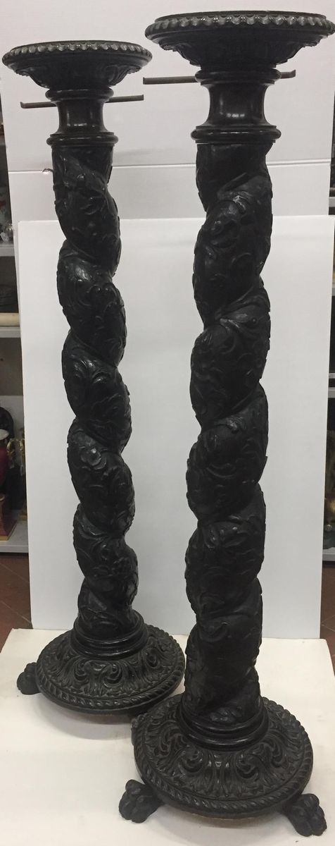 COPPIA DI COLONNE IN LEGNO INTAGLIATO, SECOLO XVIII  - Asta GIOIELLI, SCULTURE, DIPINTI, ARREDI E OGGETTI D'ARTE - Poggio Bracciolini Casa d'Aste
