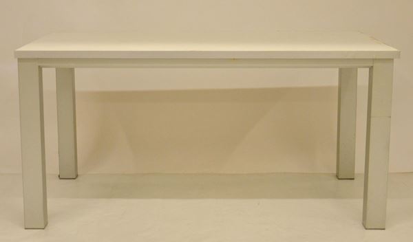 Tavolo, anni '90, piano in laminato bianco,