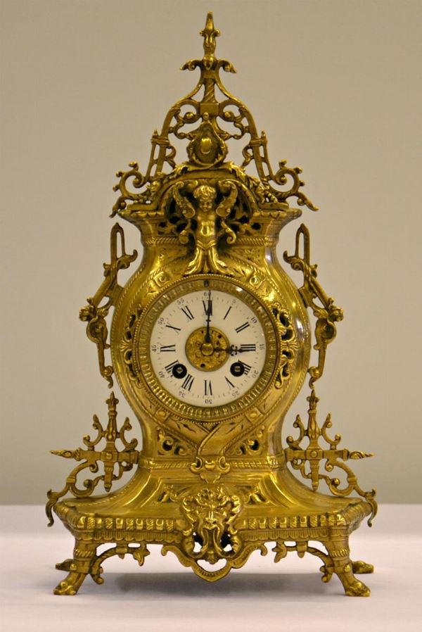 Orologio da tavolo, inizi sec. XX, in bronzo