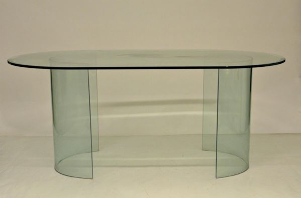 Tavolo, anni 90, in vetro, piano ovale,  - Asta GIOIELLI, SCULTURE, DIPINTI, ARREDI E OGGETTI D'ARTE - Poggio Bracciolini Casa d'Aste