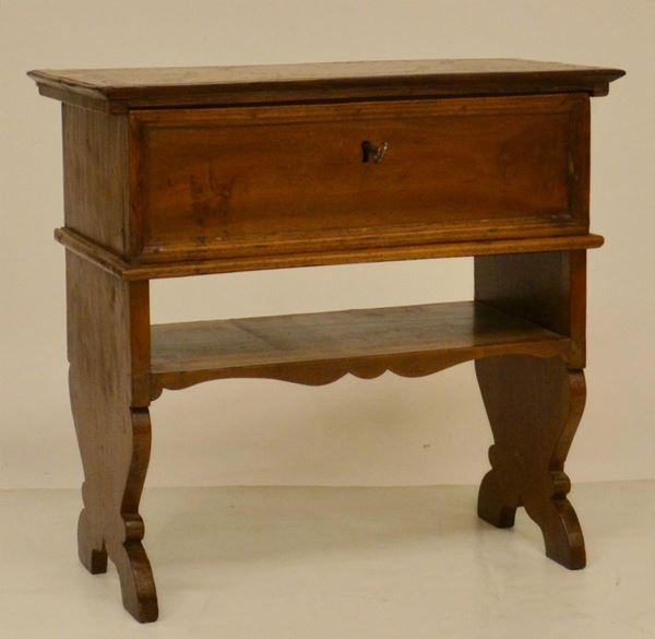 Credenzino, inizi sec. XX, in noce, piano da