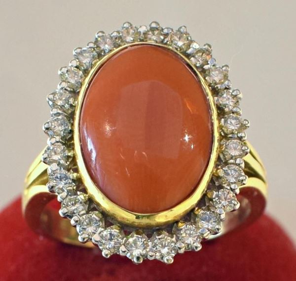 ANELLO IN ORO GIALLO, ORO BIANCO, DIAMANTI