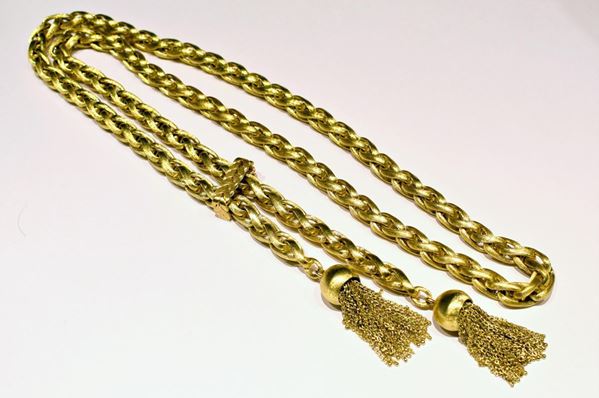 LUNGA COLLANA IN ORO GIALLO