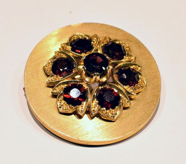SPILLA IN ORO GIALLO E GRANATI