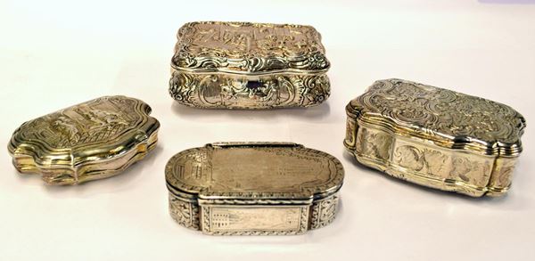QUATTRO TABACCHIERE , INGHILTERRA, FRANCIA ED&nbsp;&nbsp;&nbsp;&nbsp;&nbsp;&nbsp;&nbsp;&nbsp;&nbsp;&nbsp;&nbsp;&nbsp;&nbsp;&nbsp;&nbsp;&nbsp;&nbsp;&nbsp;&nbsp;&nbsp;&nbsp;&nbsp;&nbsp;&nbsp;&nbsp;&nbsp;&nbsp;&nbsp;&nbsp;&nbsp;  - Asta ANTIQUARIATO, COLLEZIONISMO E GIOIELLI - Poggio Bracciolini Casa d'Aste