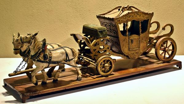 Scultura, sec. XX, in legno e cartapesta,