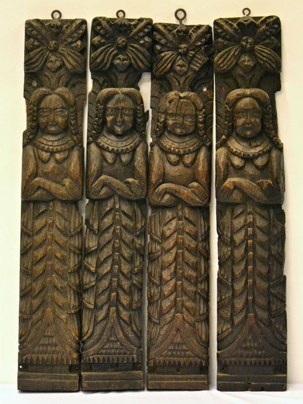 Quattro fregi, sec. XIX, in legno intagliato,