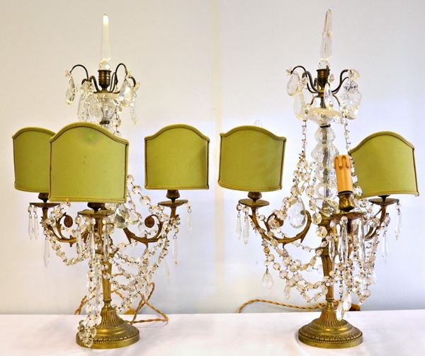 Coppia di lumi da tavolo, sec. XX,  - Asta ANTIQUARIATO, COLLEZIONISMO E GIOIELLI - Poggio Bracciolini Casa d'Aste