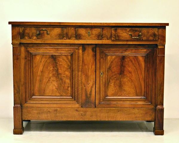 Credenza, Francia, sec. XIX, in noce,  - Asta ANTIQUARIATO, COLLEZIONISMO E GIOIELLI - Poggio Bracciolini Casa d'Aste