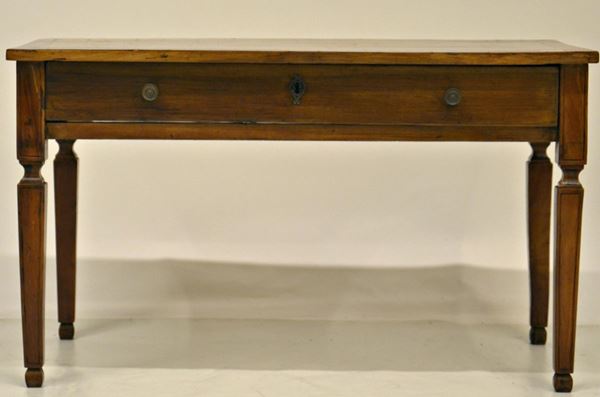 Tavolino da fumo, inizi sec. XX,  - Asta ANTIQUARIATO, COLLEZIONISMO E GIOIELLI - Poggio Bracciolini Casa d'Aste