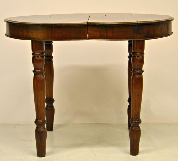 Tavolo, inizi sec. XX, lastronato in radica,  - Asta ANTIQUARIATO, COLLEZIONISMO E GIOIELLI - Poggio Bracciolini Casa d'Aste