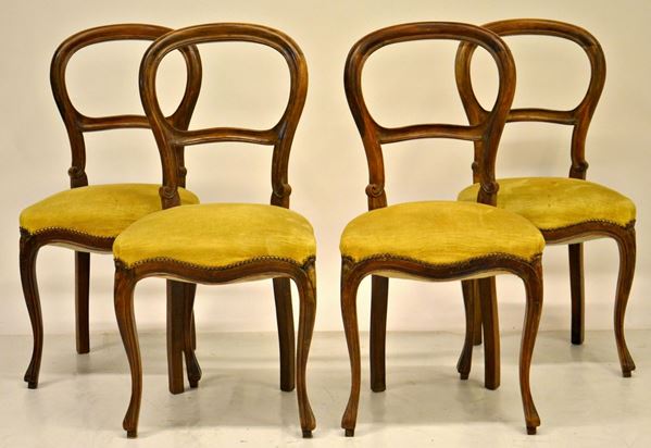 Quattro sedie, Luigi Filippo, in noce, sedute imbottite  - Asta ANTIQUARIATO, COLLEZIONISMO E GIOIELLI - Poggio Bracciolini Casa d'Aste