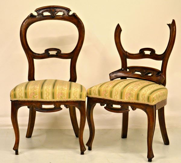 Due sedie, Luigi Filippo, in noce,  - Asta ANTIQUARIATO, COLLEZIONISMO E GIOIELLI - Poggio Bracciolini Casa d'Aste