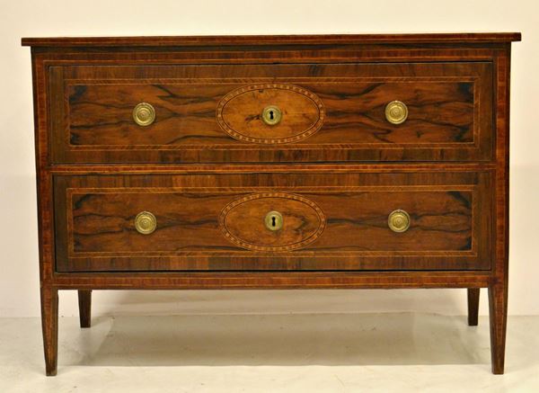 Cassettone, Luigi XVI, in noce  - Asta ANTIQUARIATO, COLLEZIONISMO E GIOIELLI - Poggio Bracciolini Casa d'Aste