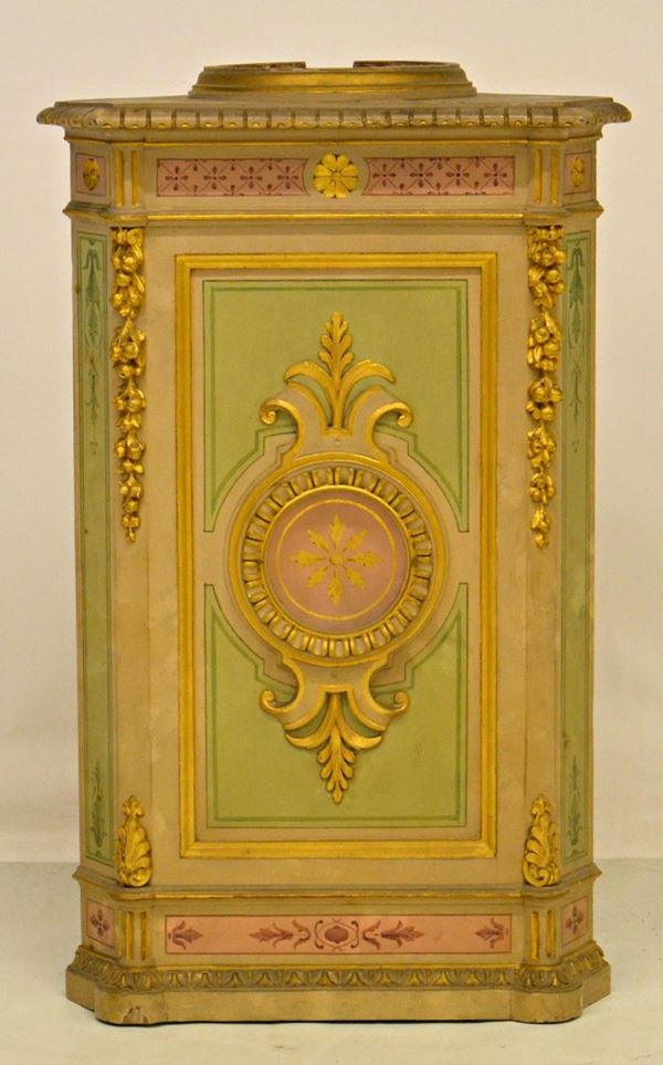 Angoliera, inizi sec. XX, in legno laccato e