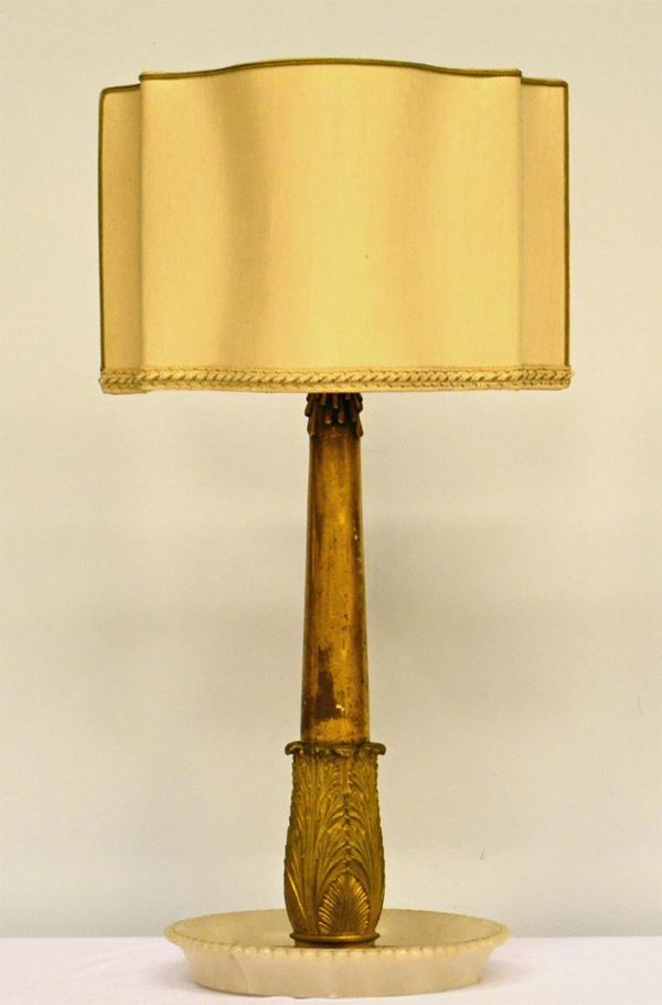 Lume da tavolo, sec. XIX, in legno