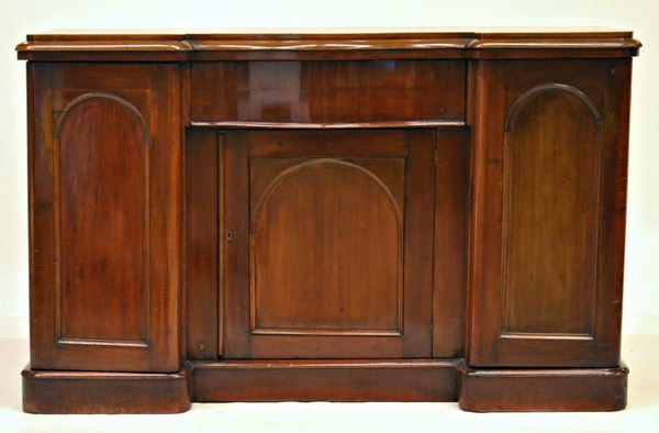 Credenza, inizi sec. XX, lastronata in mogano,