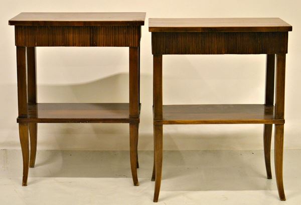 Due tavolini, inizi sec. XX,  - Asta ANTIQUARIATO, COLLEZIONISMO E GIOIELLI - Poggio Bracciolini Casa d'Aste