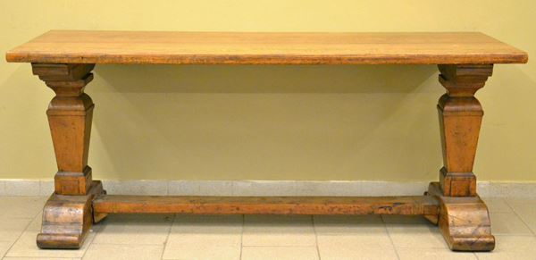 Tavolo, in stile '700, in rovere e castagno,