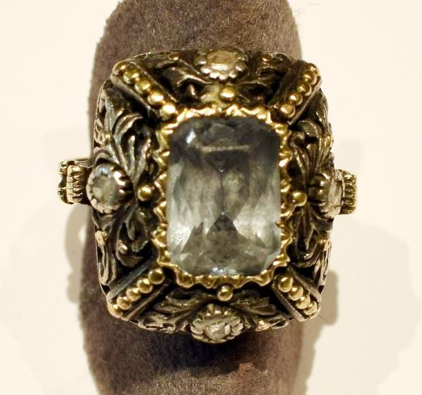 ANELLO, INIZI SEC. XX , IN ORO GIALLO A BASSO TITOLO,