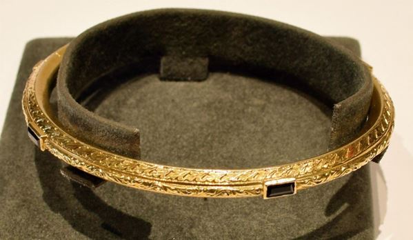 BRACCIALE IN ORO GIALLO E PIETRE