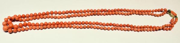 COLLANA IN ORO GIALLO E CORALLO