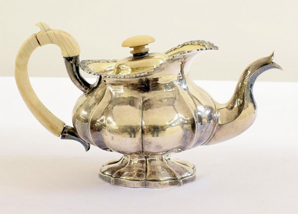 TEIERA , RUSSIA , INIZI SEC. XX  - Asta GIOIELLI, ARGENTI, ARREDI E DIPINTI DAL XVII AL XX SECOLO - Poggio Bracciolini Casa d'Aste