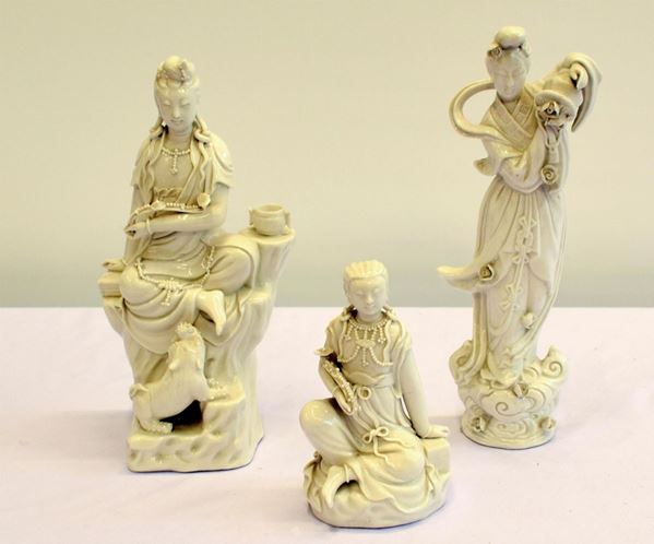Tre sculture, arte orientale, inizi sec. XX,