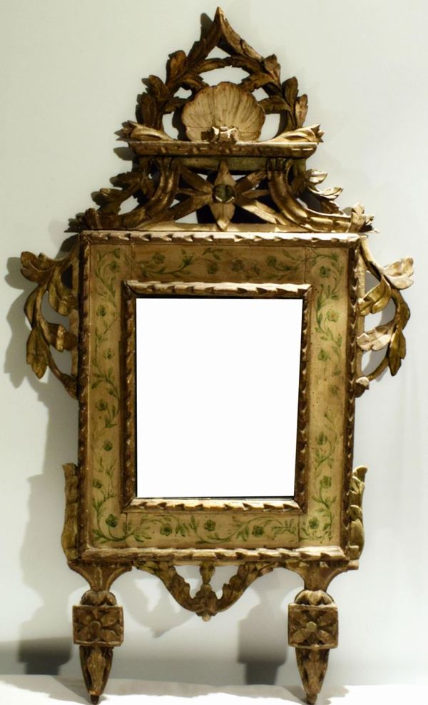 Specchiera, Piemonte, sec. XVIII, entro cornice in  - Asta GIOIELLI, ARGENTI, ARREDI E DIPINTI DAL XVII AL XX SECOLO - Poggio Bracciolini Casa d'Aste